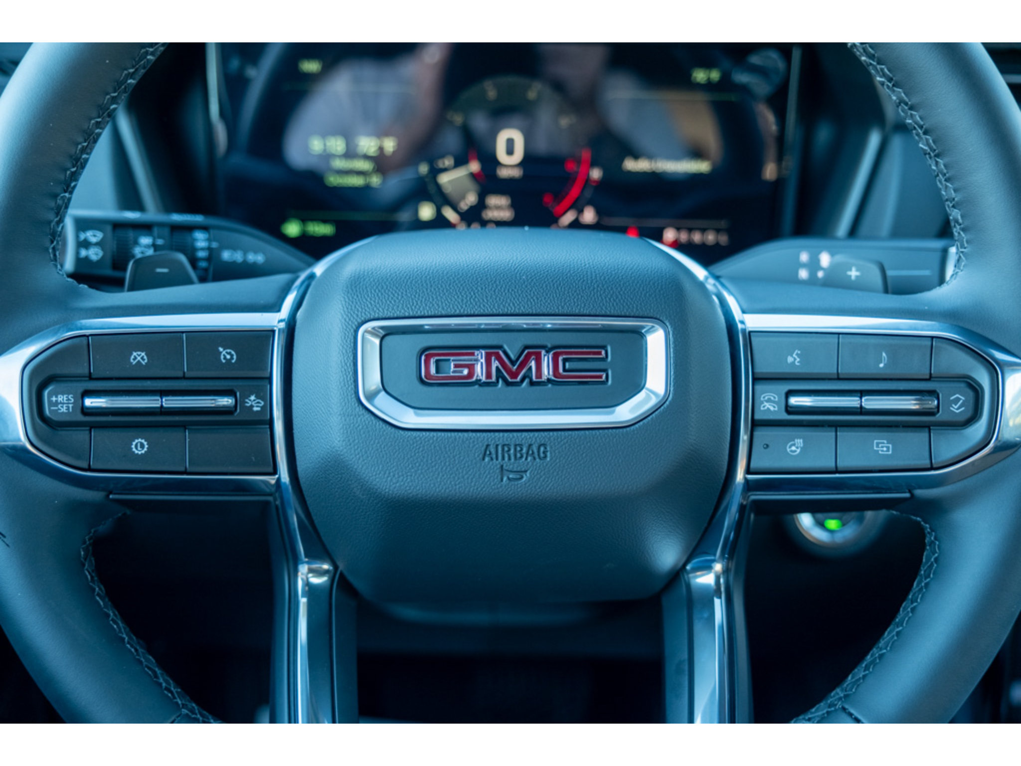 New 2027 GMC Terrain Elevation w/ Elevation Premium Package FWD image 17