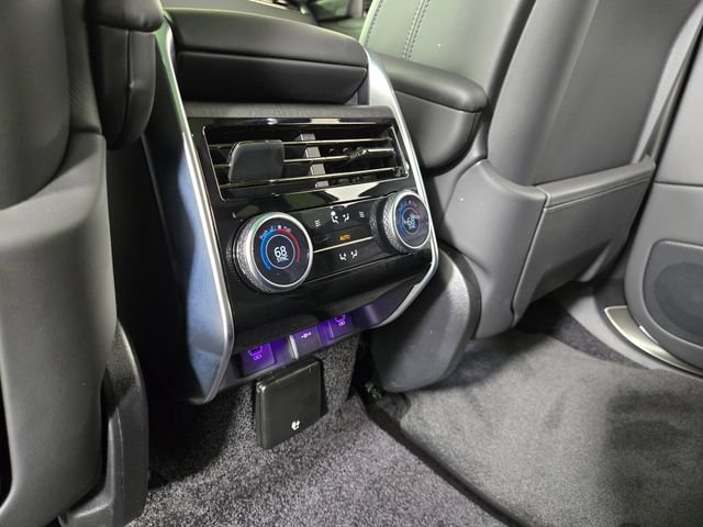 Used 2025 Land Rover Range Rover Long Wheelbase SE AWD/4WD image 20