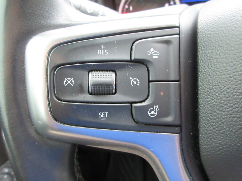 Used 2023 Chevrolet Silverado 3500 LTZ AWD/4WD image 34
