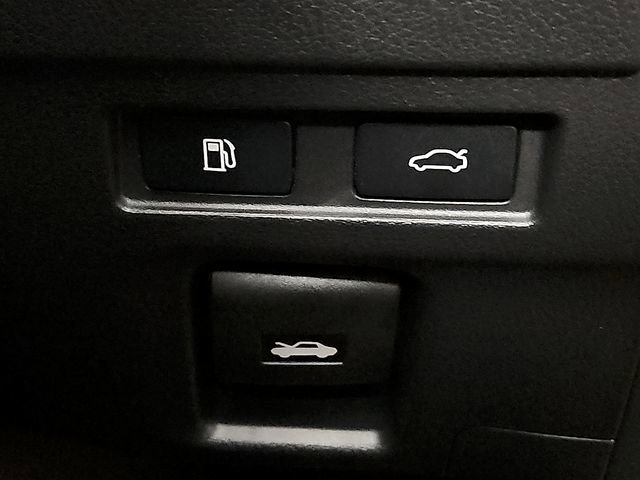 Used 2025 Lexus ES 300h w/ Premium Package image 28