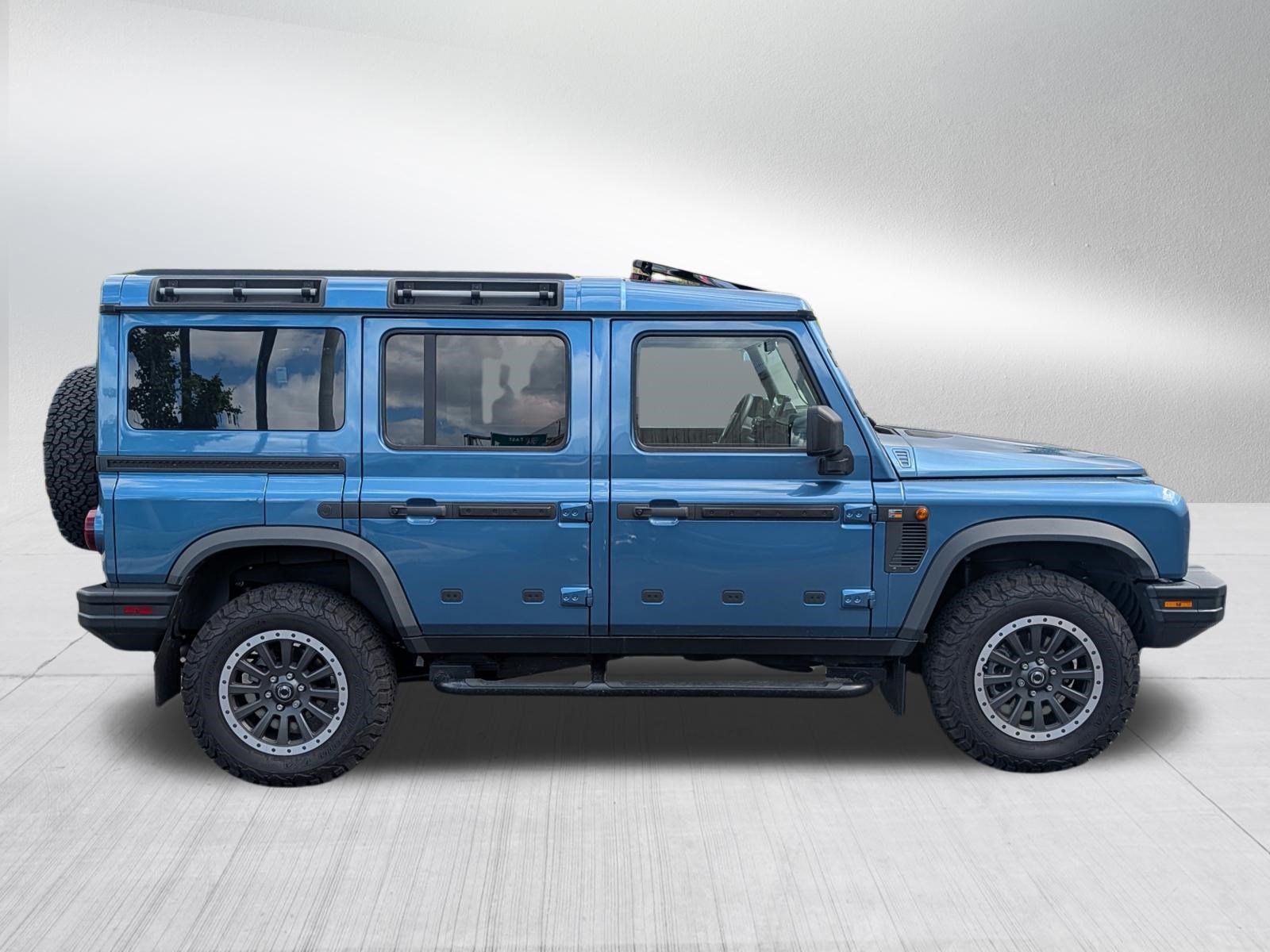 Used 2025 INEOS Grenadier Station Wagon AWD/4WD image 8