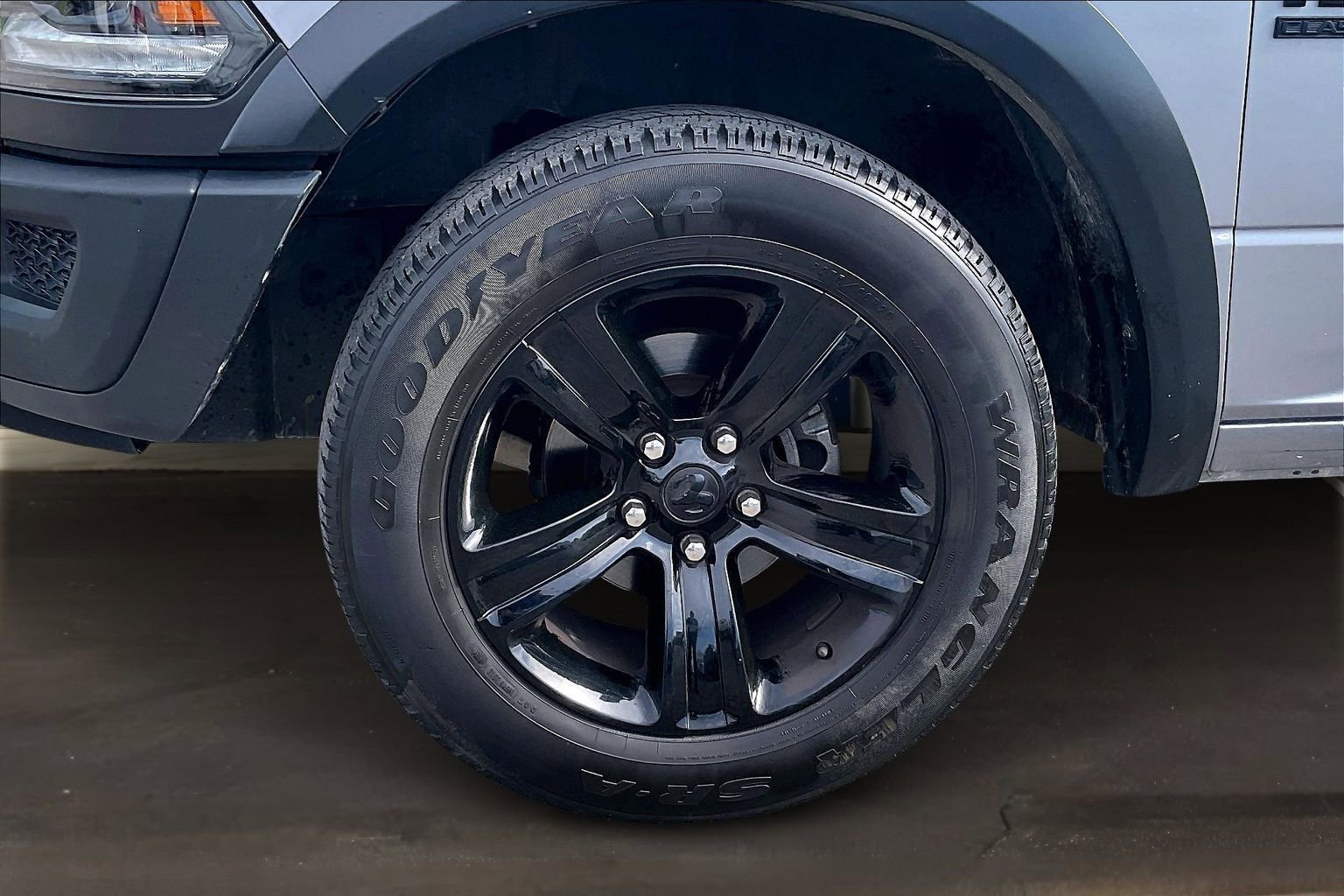Used 2024 RAM 1500 Classic Warlock RWD image 34