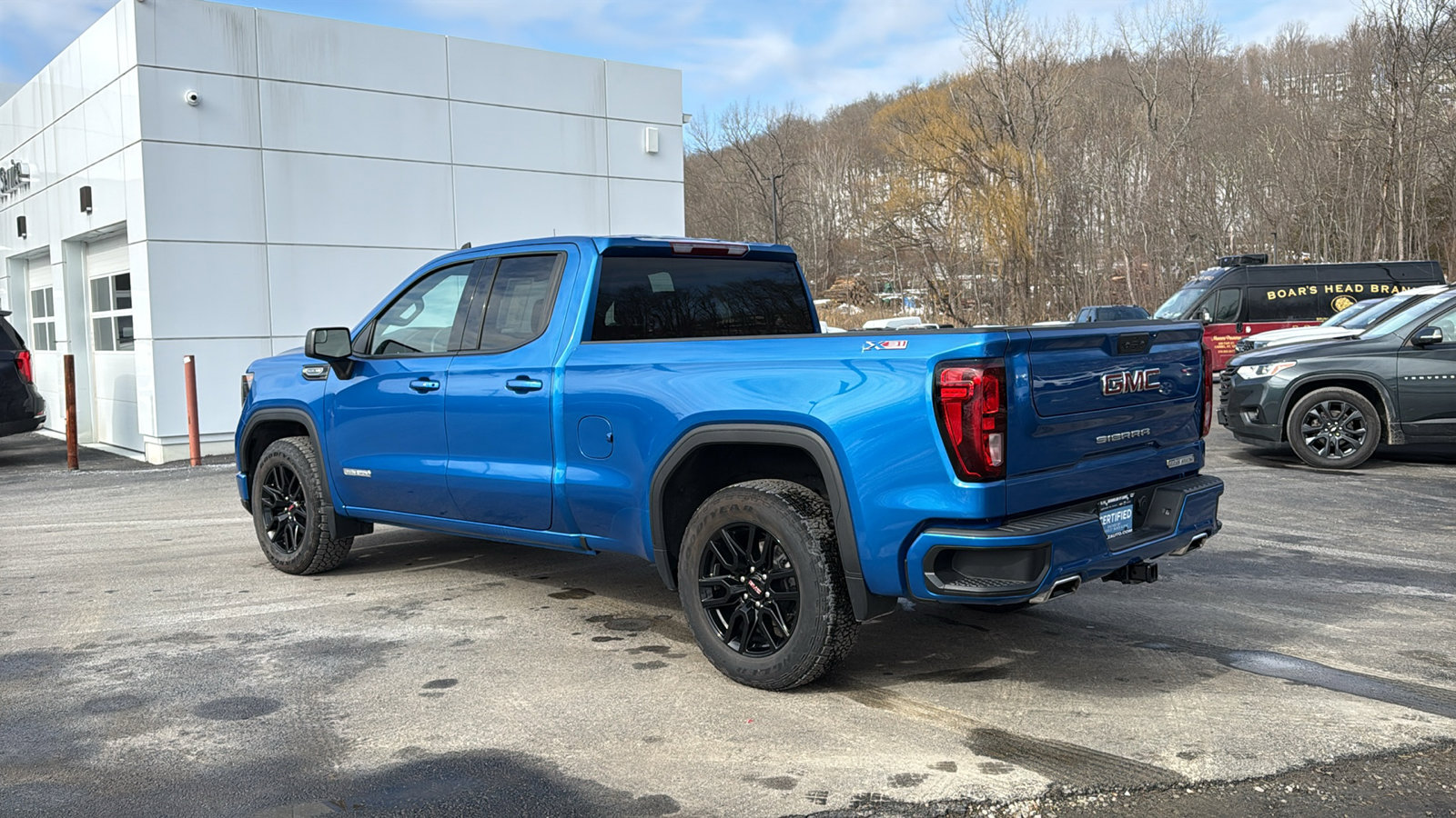 Used 2022 GMC Sierra 1500 Elevation w/ X31 Off-Road Package image 8