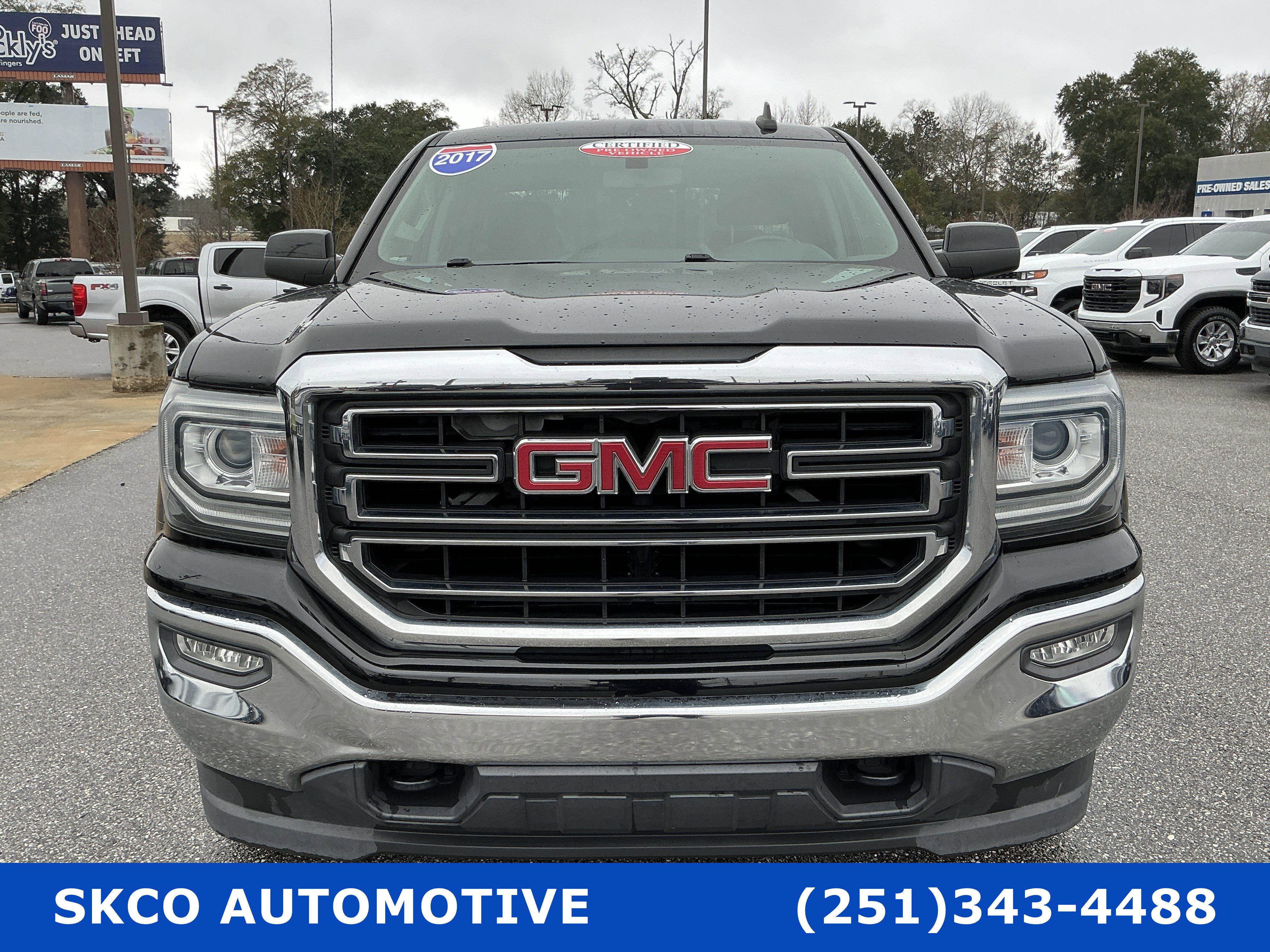 Used 2017 GMC Sierra 1500 SLE w/ SLE Value Package image 8