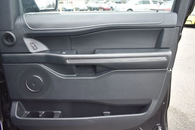 Used 2024 Ford Expedition XLT AWD/4WD image 53