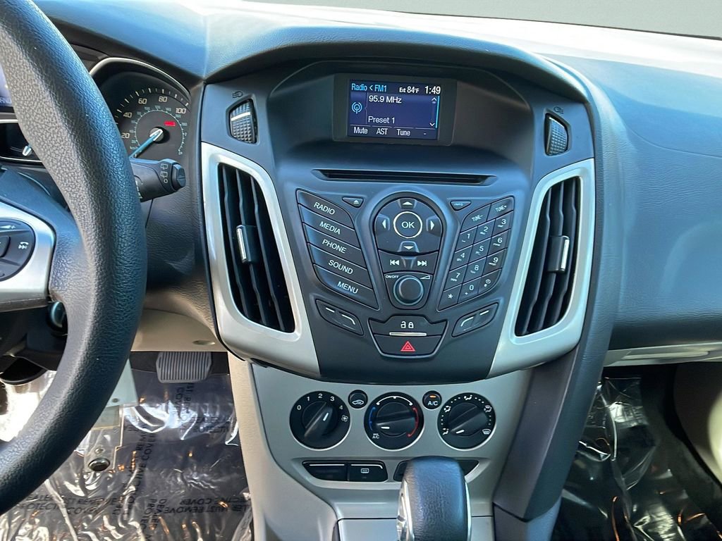 Used 2014 Ford Focus SE image 26