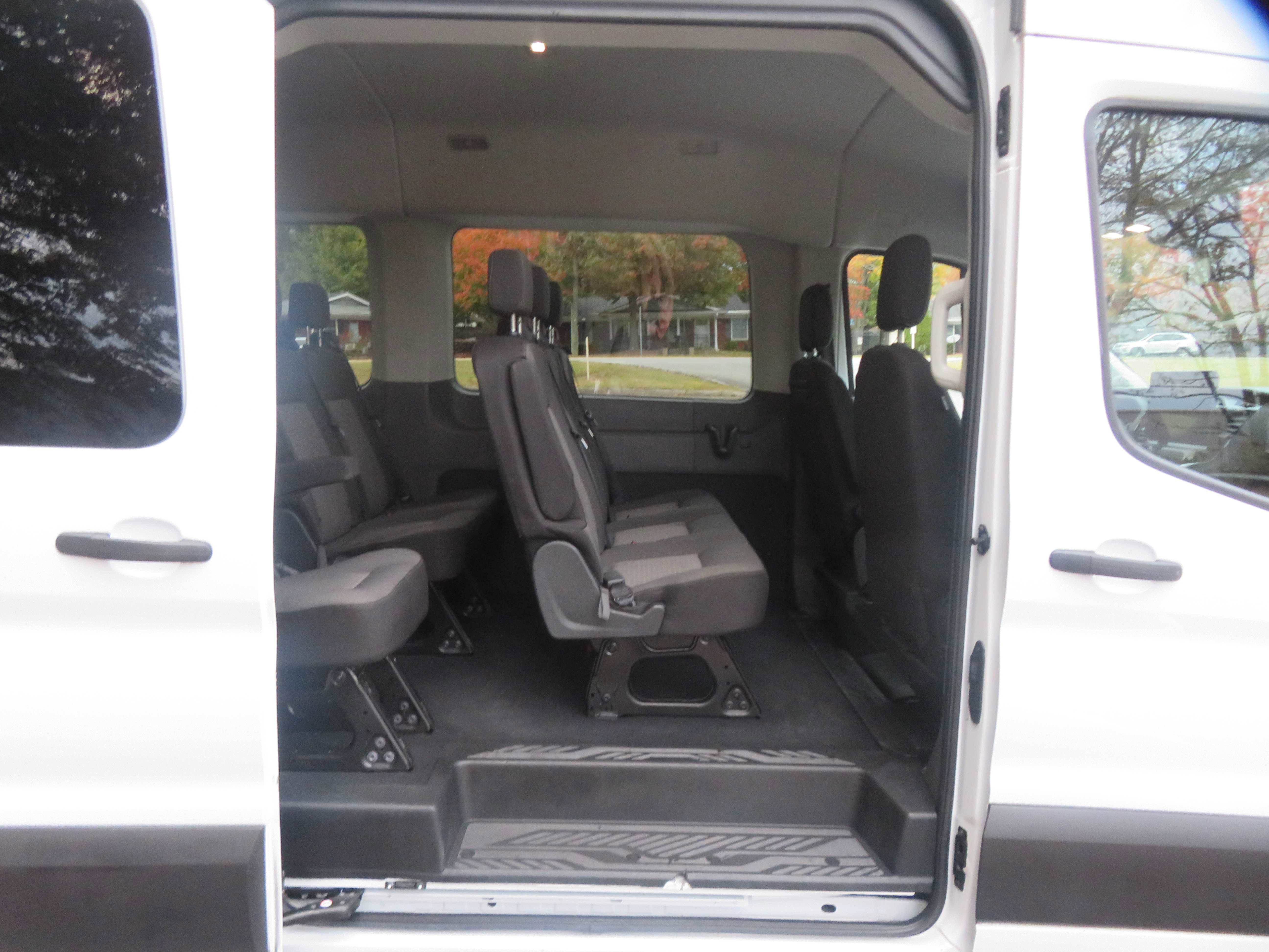 Used 2023 Ford Transit 350 XLT image 20
