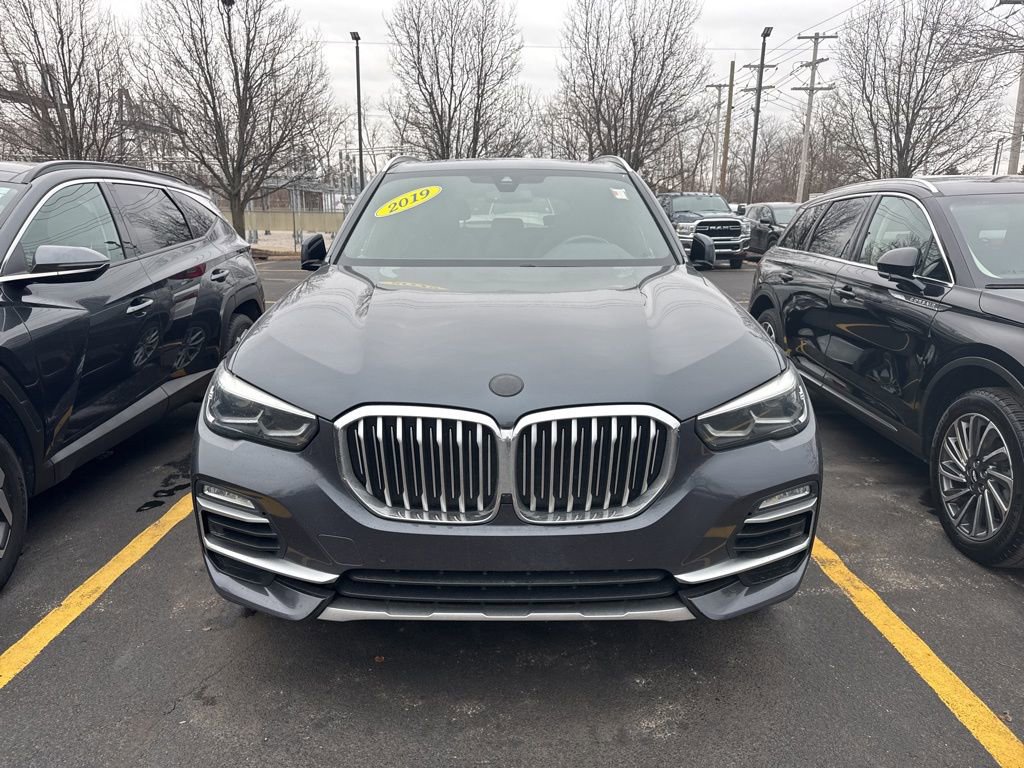 Used 2019 BMW X5 xDrive40i w/ Convenience Package image 2