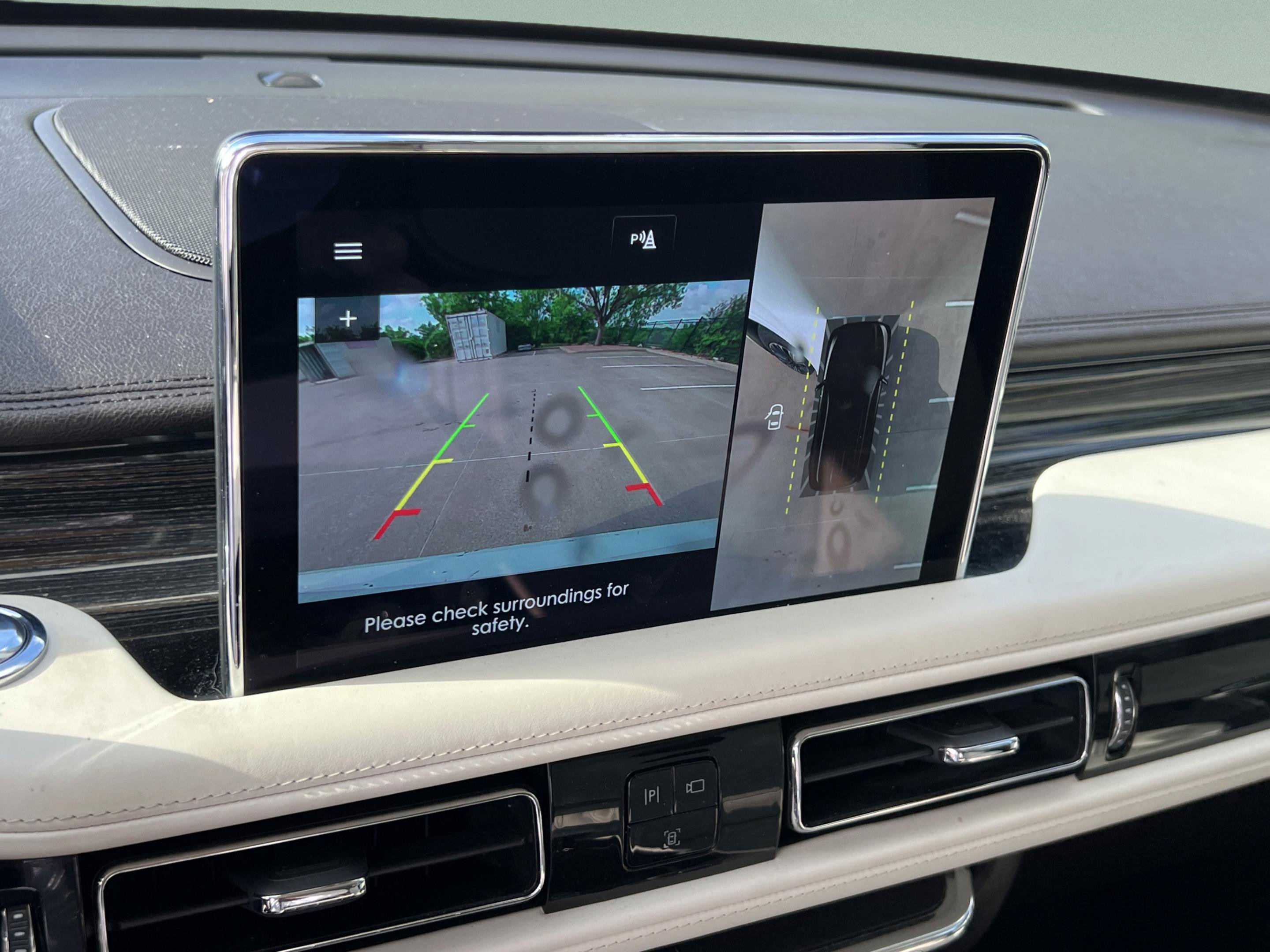 Used 2022 Lincoln Aviator Black Label w/ Dynamic Handling Package image 17