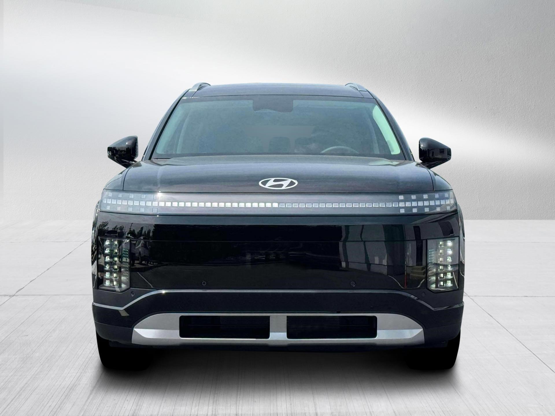 New 2026 Hyundai Ioniq 9 SE image 12
