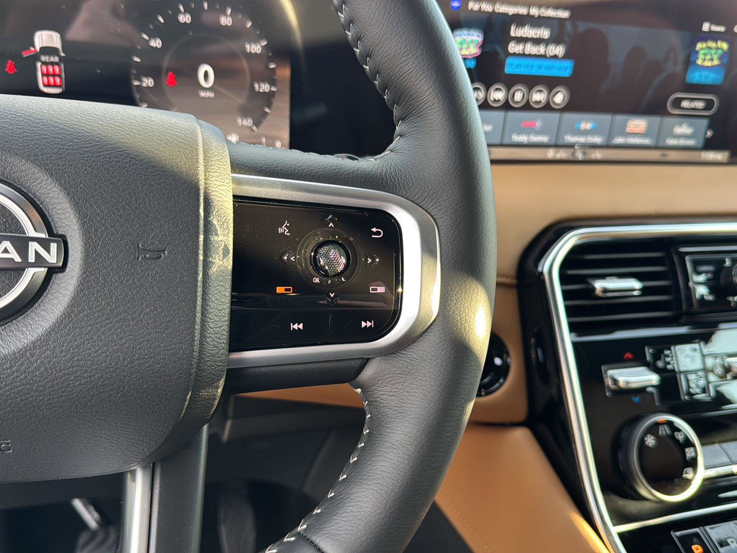 New 2026 Nissan Armada SL image 19