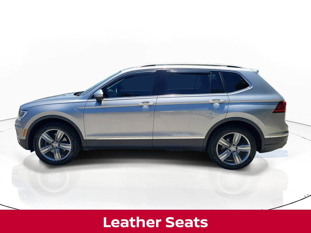 Used 2021 Volkswagen Tiguan SEL FWD image 2