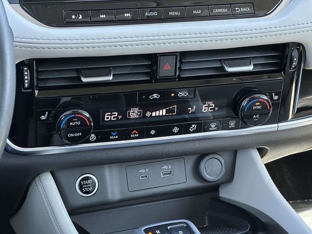 Used 2023 Nissan Rogue SL w/ SL Premium Package image 19