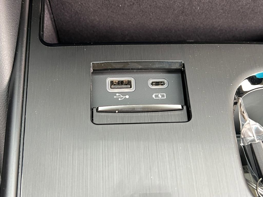 Certified 2025 Lexus ES 350 w/ Premium Package image 20