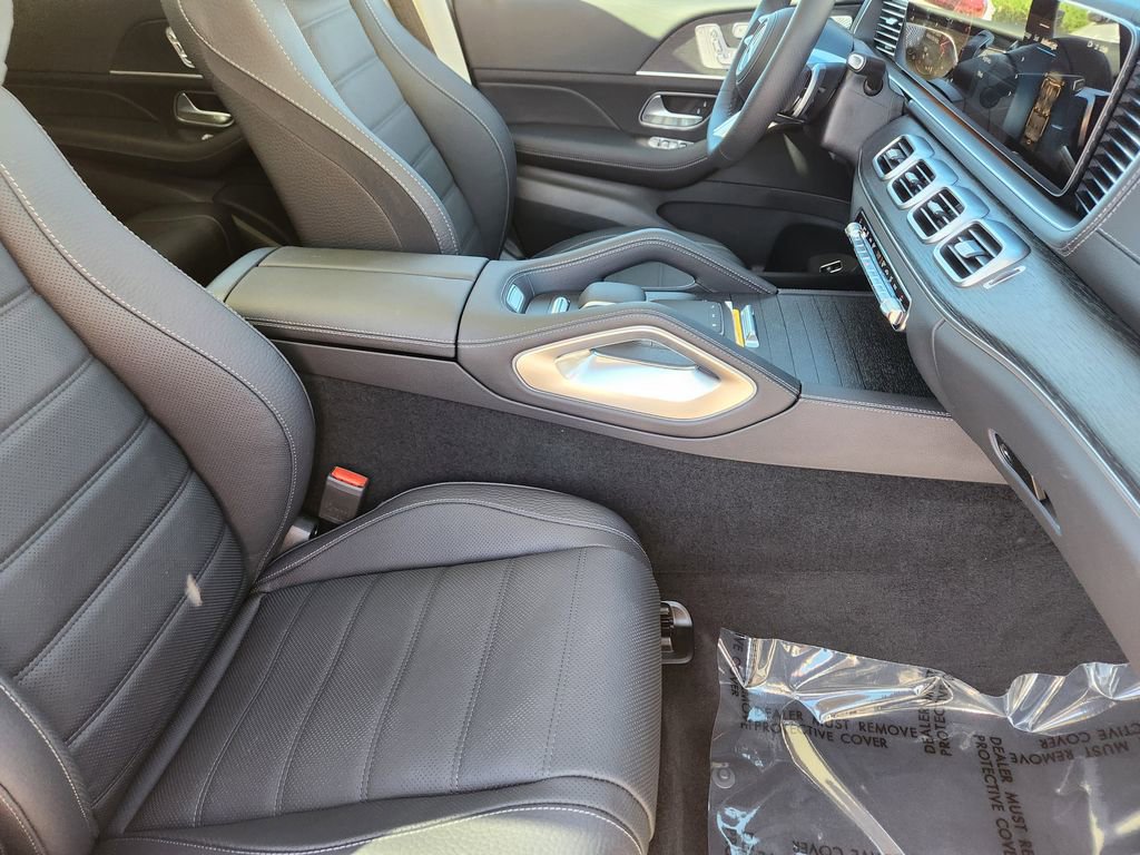 New 2026 Mercedes-Benz GLS 450 4MATIC image 13