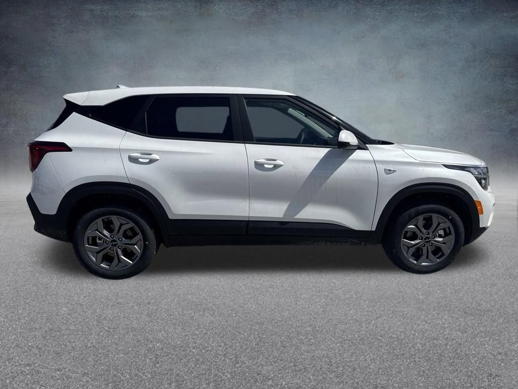 New 2026 Kia Seltos LX AWD/4WD image 23