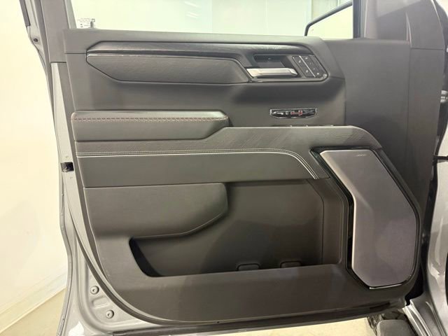 Used 2023 GMC Sierra 1500 AT4X image 13