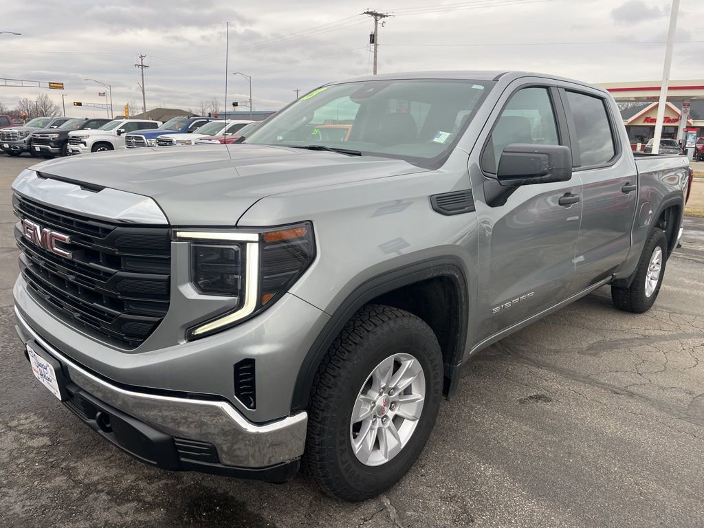 Used 2023 GMC Sierra 1500 Pro w/ Pro Value Package AWD/4WD image 1