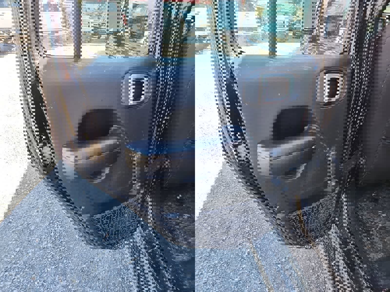 Certified 2018 Jeep Wrangler Unlimited Sport image 26