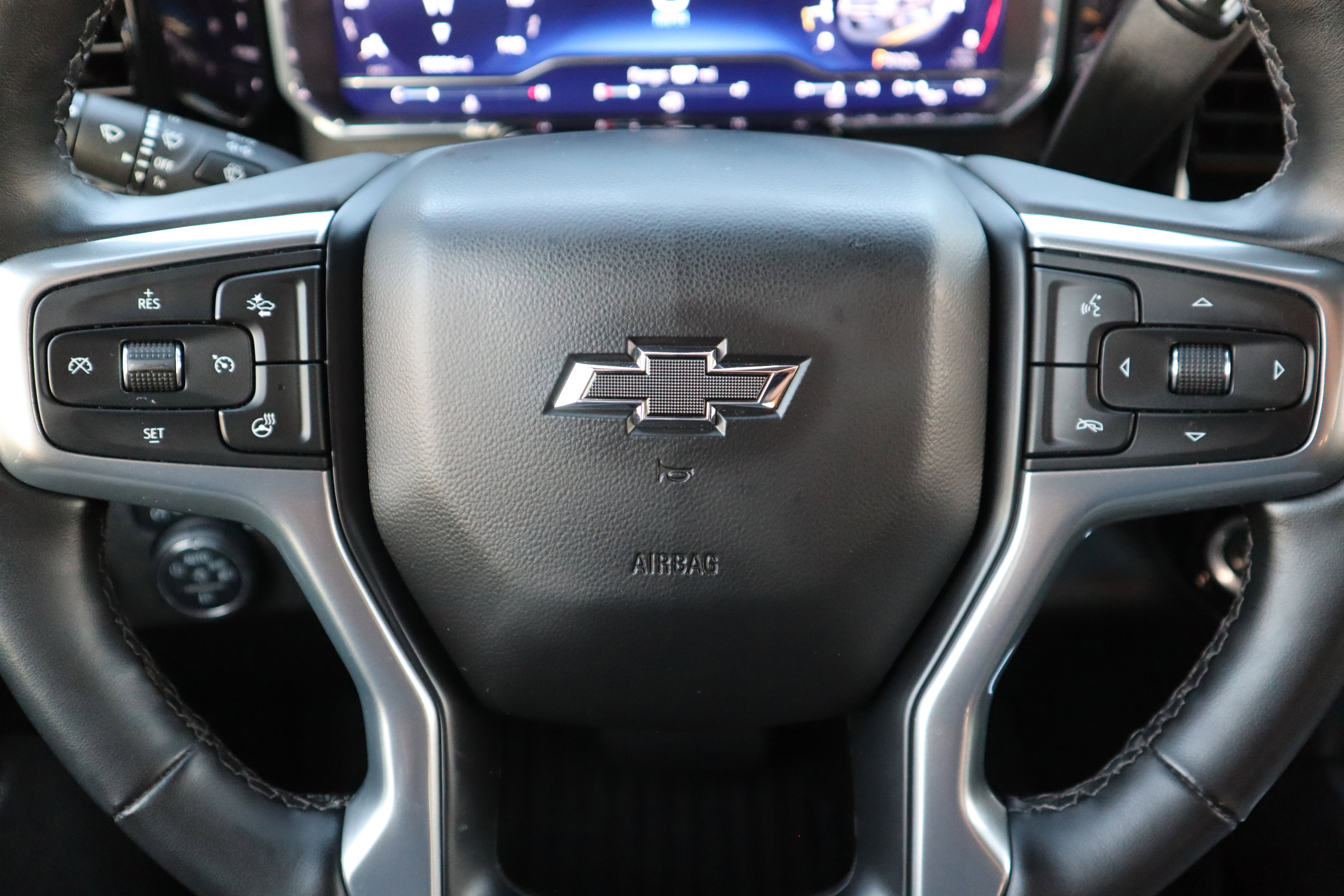 Used 2024 Chevrolet Silverado 2500 LTZ w/ LTZ Plus Package image 39