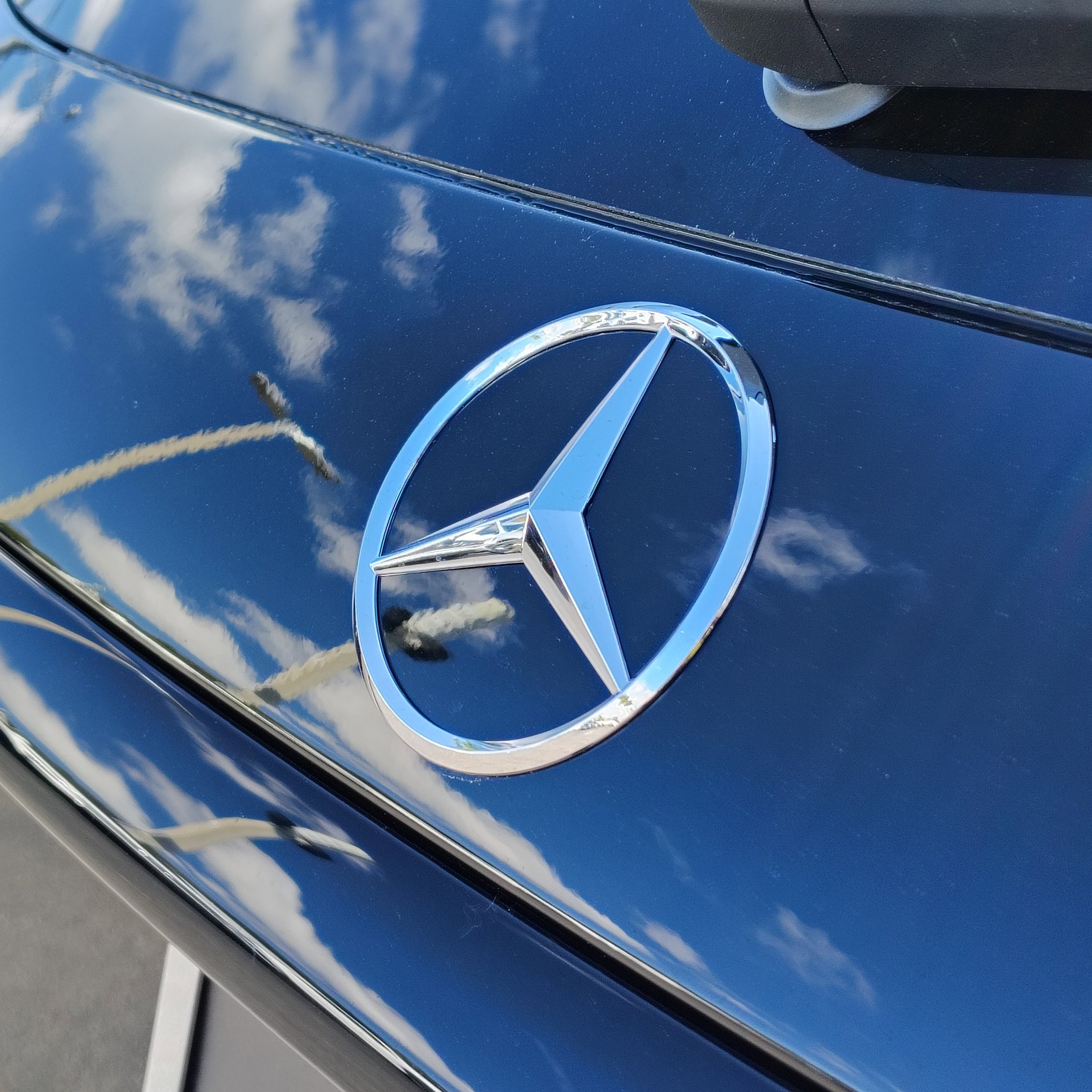 Certified 2026 Mercedes-Benz GLC 300 image 7