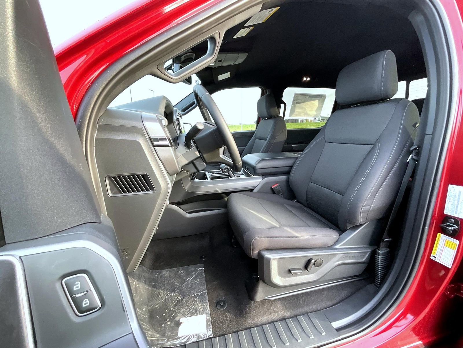 New 2026 Ford F150 XLT AWD/4WD image 9