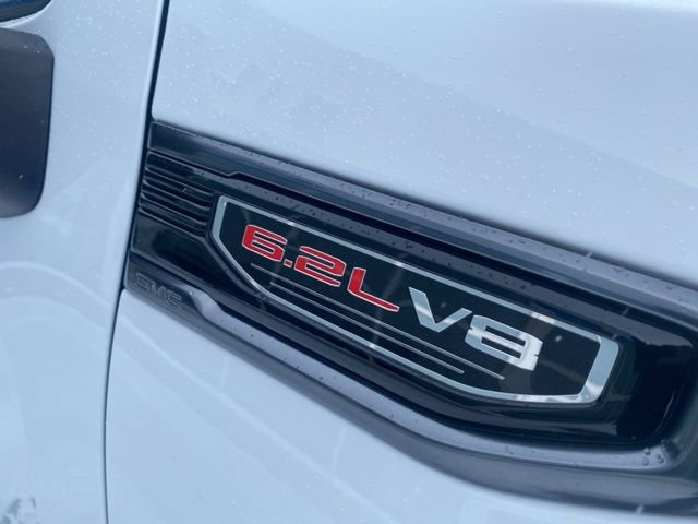 Used 2024 GMC Sierra 1500 AT4 w/ Technology Package image 7
