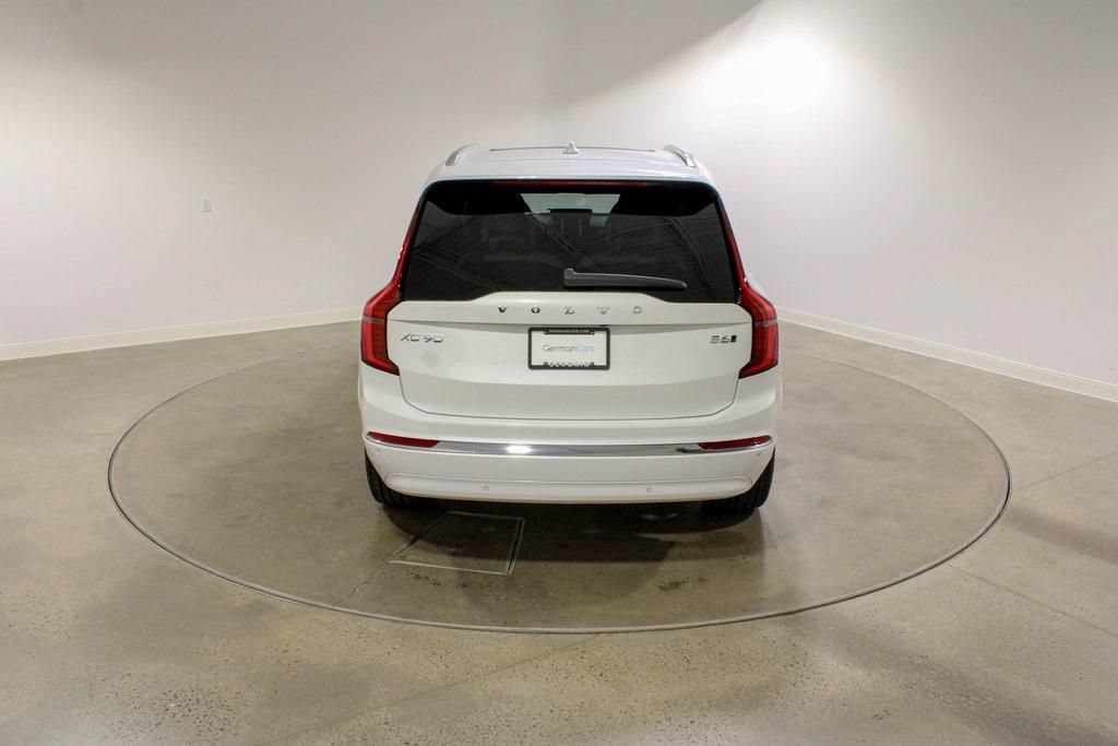 Used 2026 Volvo XC90 B6 Core w/ Protection Package AWD/4WD image 4