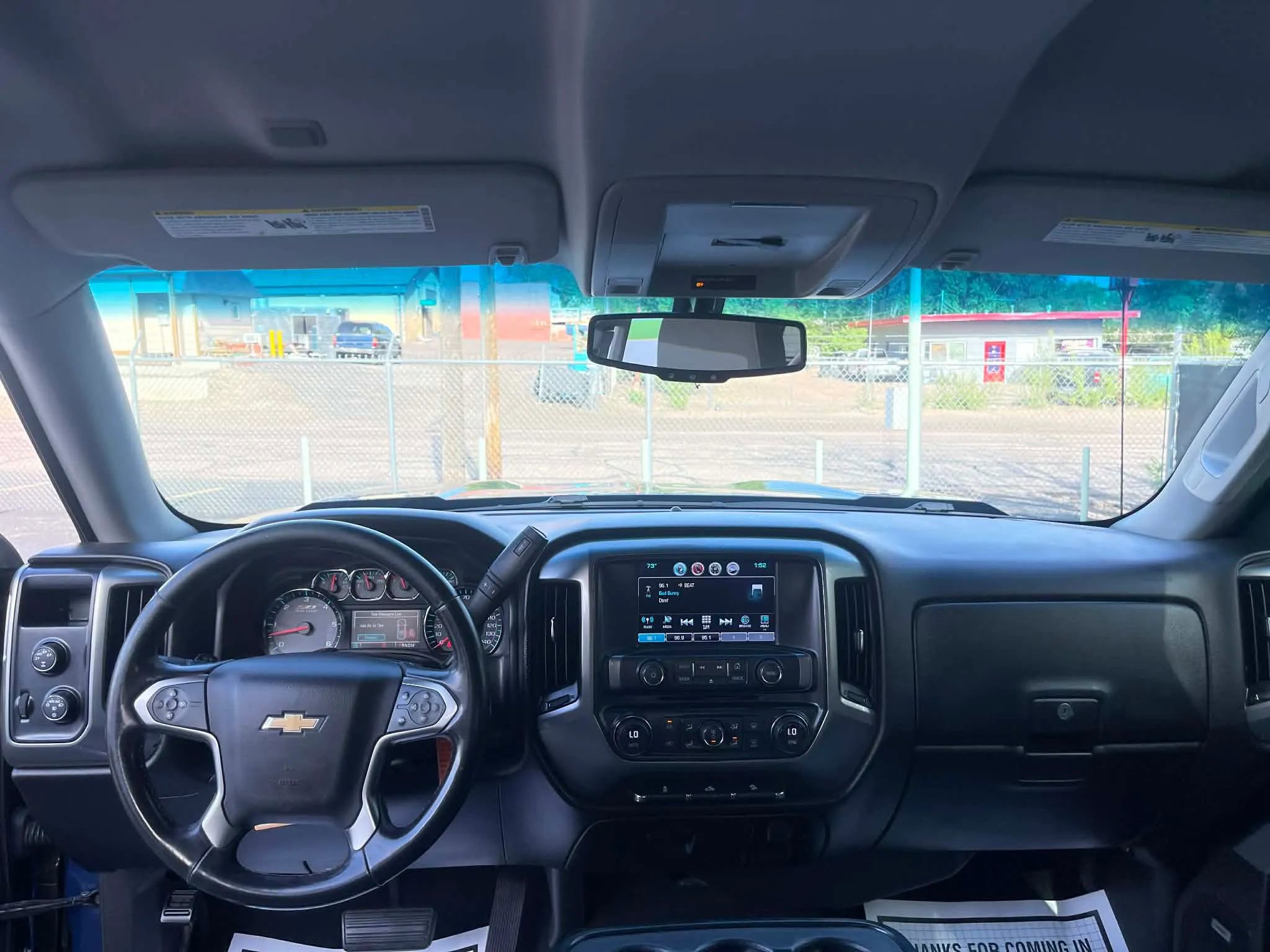Used 2016 Chevrolet Silverado 1500 LT w/ LT Convenience Package AWD/4WD image 18