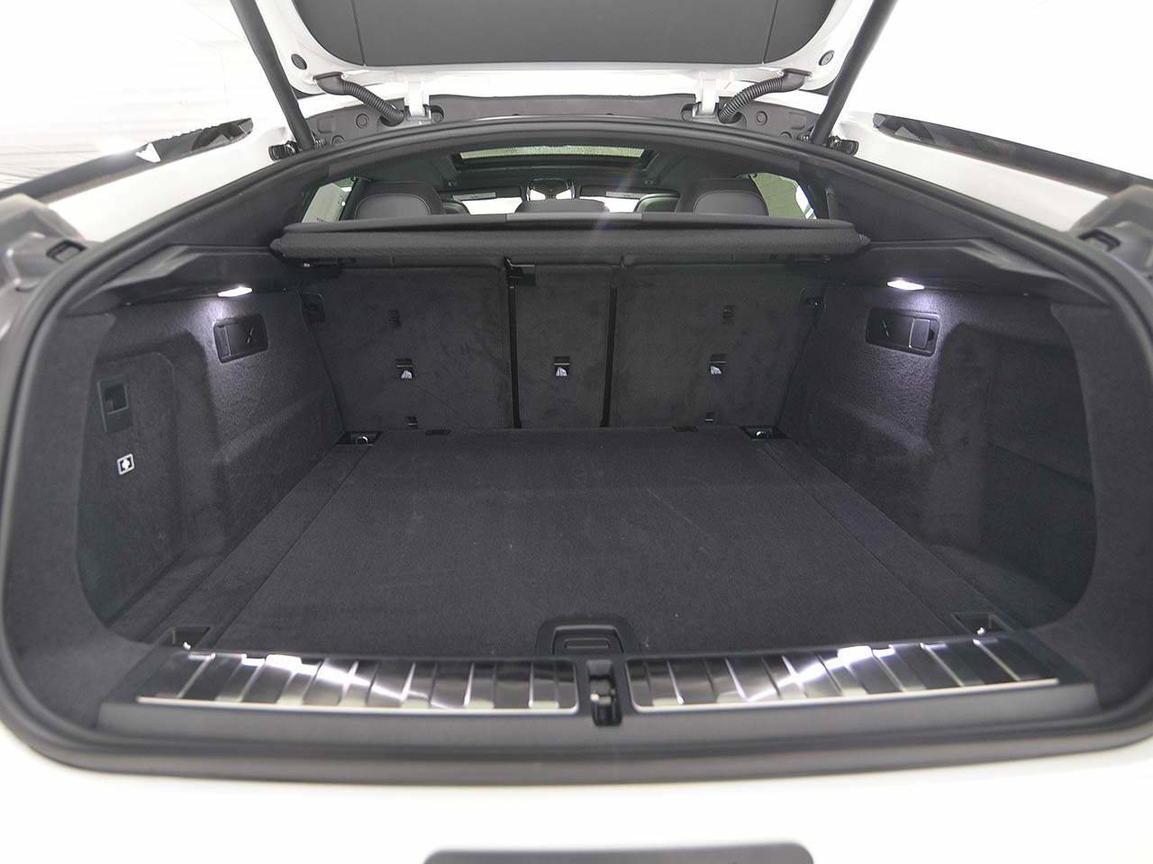New 2027 BMW X6 xDrive40i AWD/4WD image 12