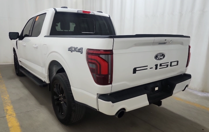 Used 2024 Ford F150 Lariat AWD/4WD image 8