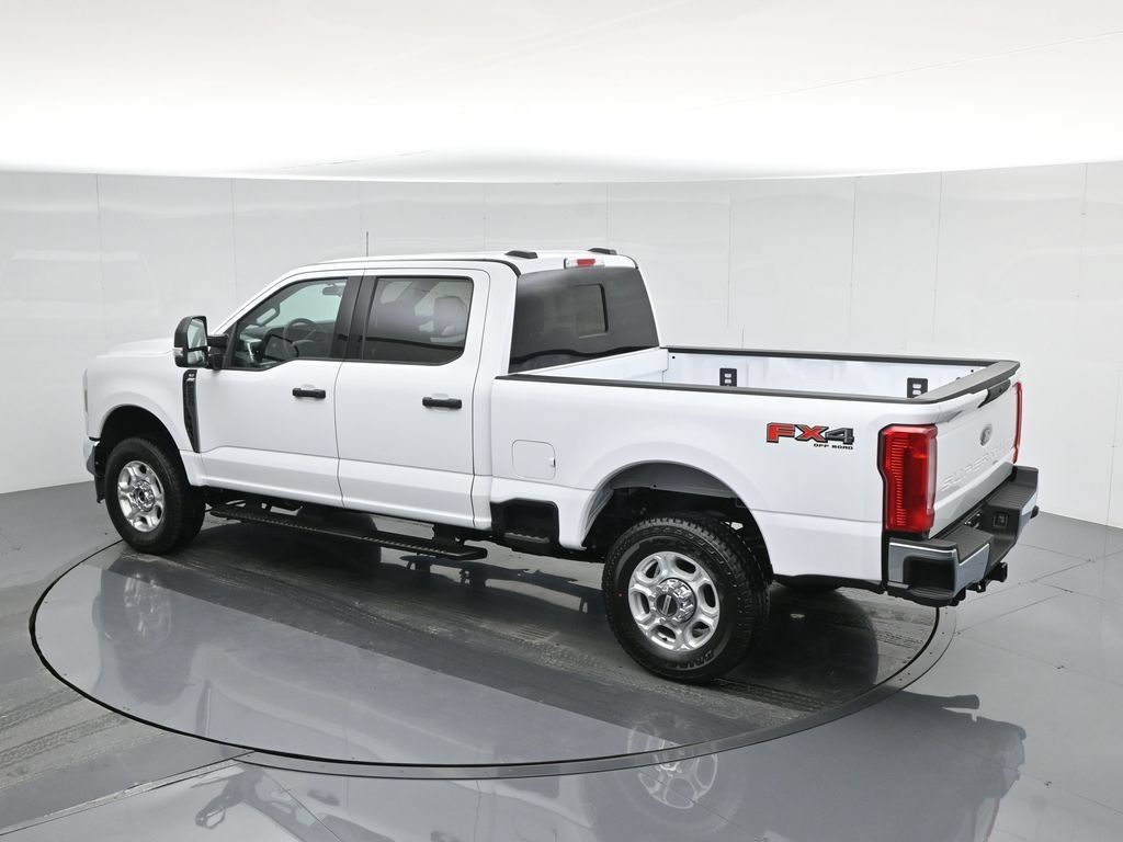 New 2026 Ford F250 XLT w/ FX4 Off-Road Package AWD/4WD image 46