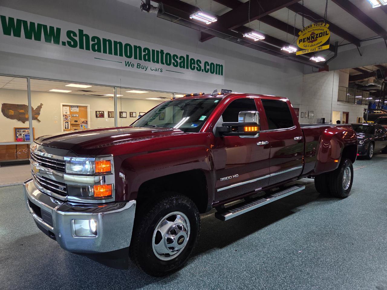 Used 2016 Chevrolet Silverado 3500 LTZ w/ Duramax Plus Package AWD/4WD image 4