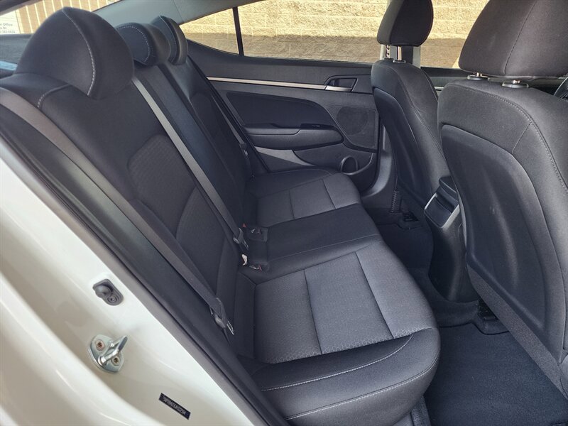 Used 2018 Hyundai Elantra SEL FWD image 60