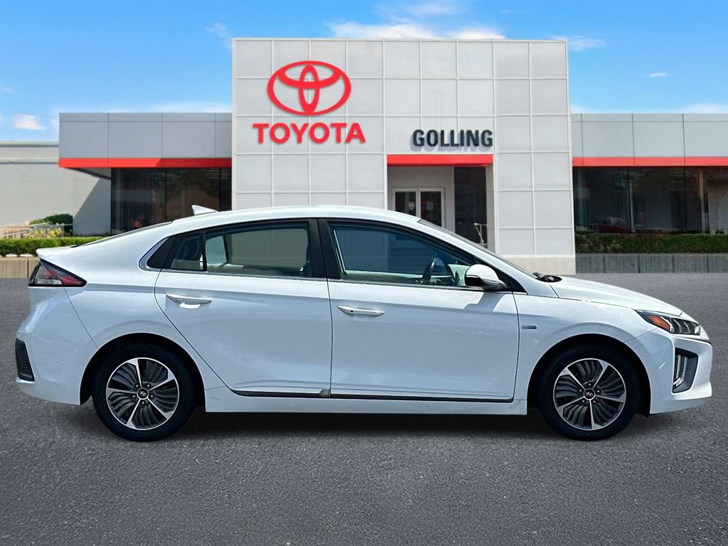 Used 2020 Hyundai Ioniq SEL FWD image 6