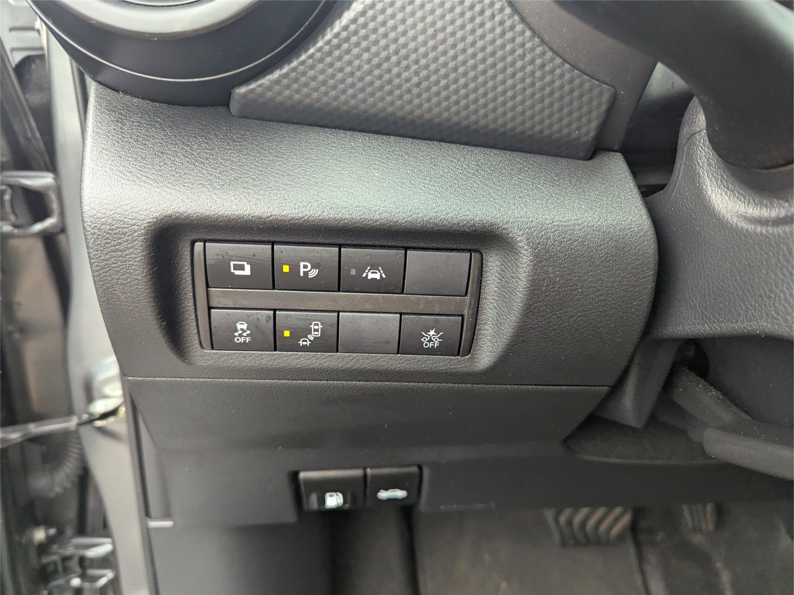 Used 2023 Nissan Kicks S image 23