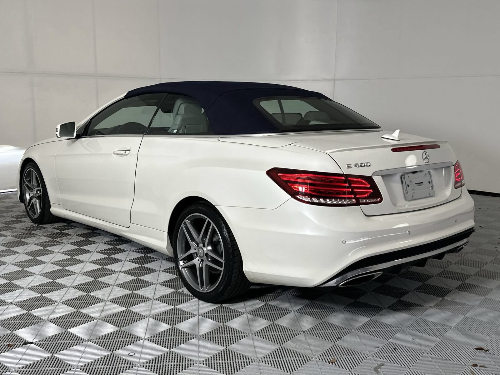 Used 2017 Mercedes-Benz E 400 Cabriolet w/ Premium 2 Package image 6
