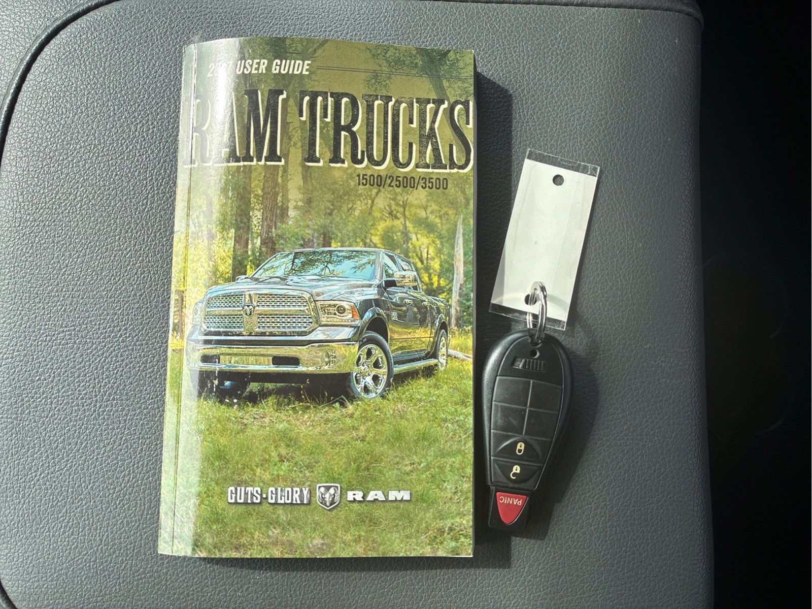 Certified 2017 RAM 1500 Express AWD/4WD image 17