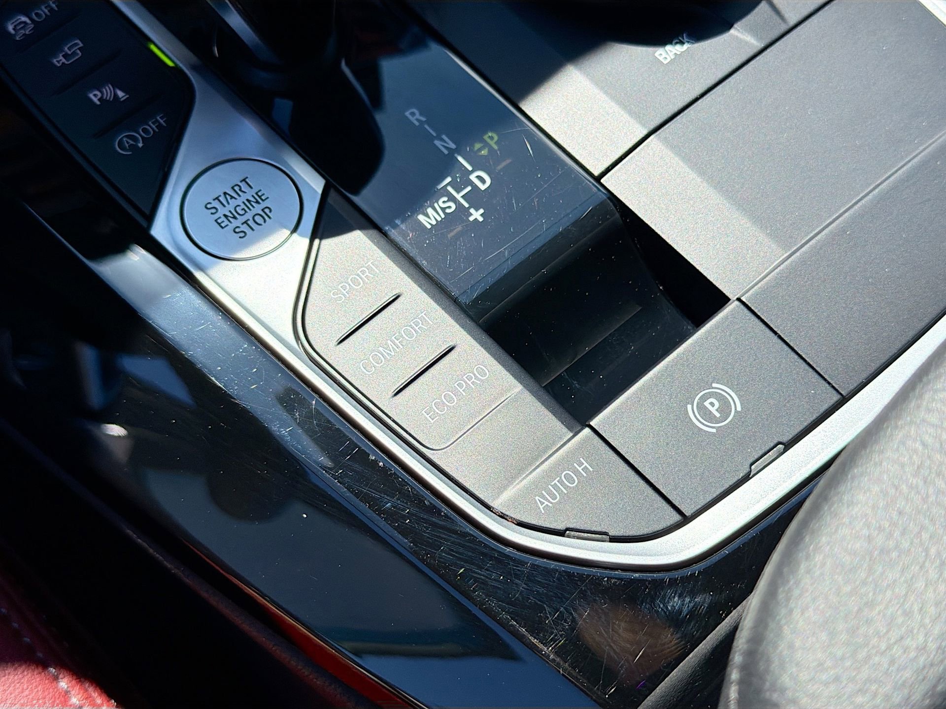 Certified 2024 BMW X3 sDrive30i w/ Convenience Package image 31