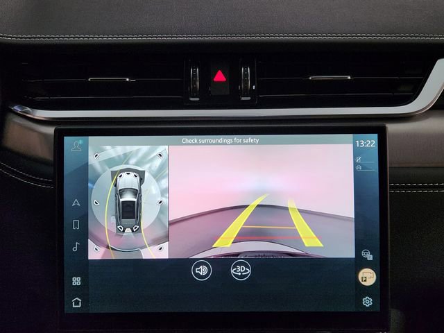 New 2026 Jaguar F-PACE R-Dynamic S image 18