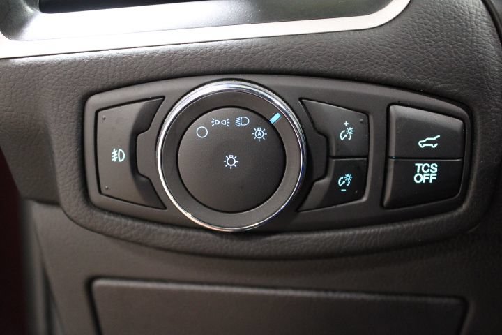 Used 2024 Ford Edge ST-Line AWD/4WD image 40
