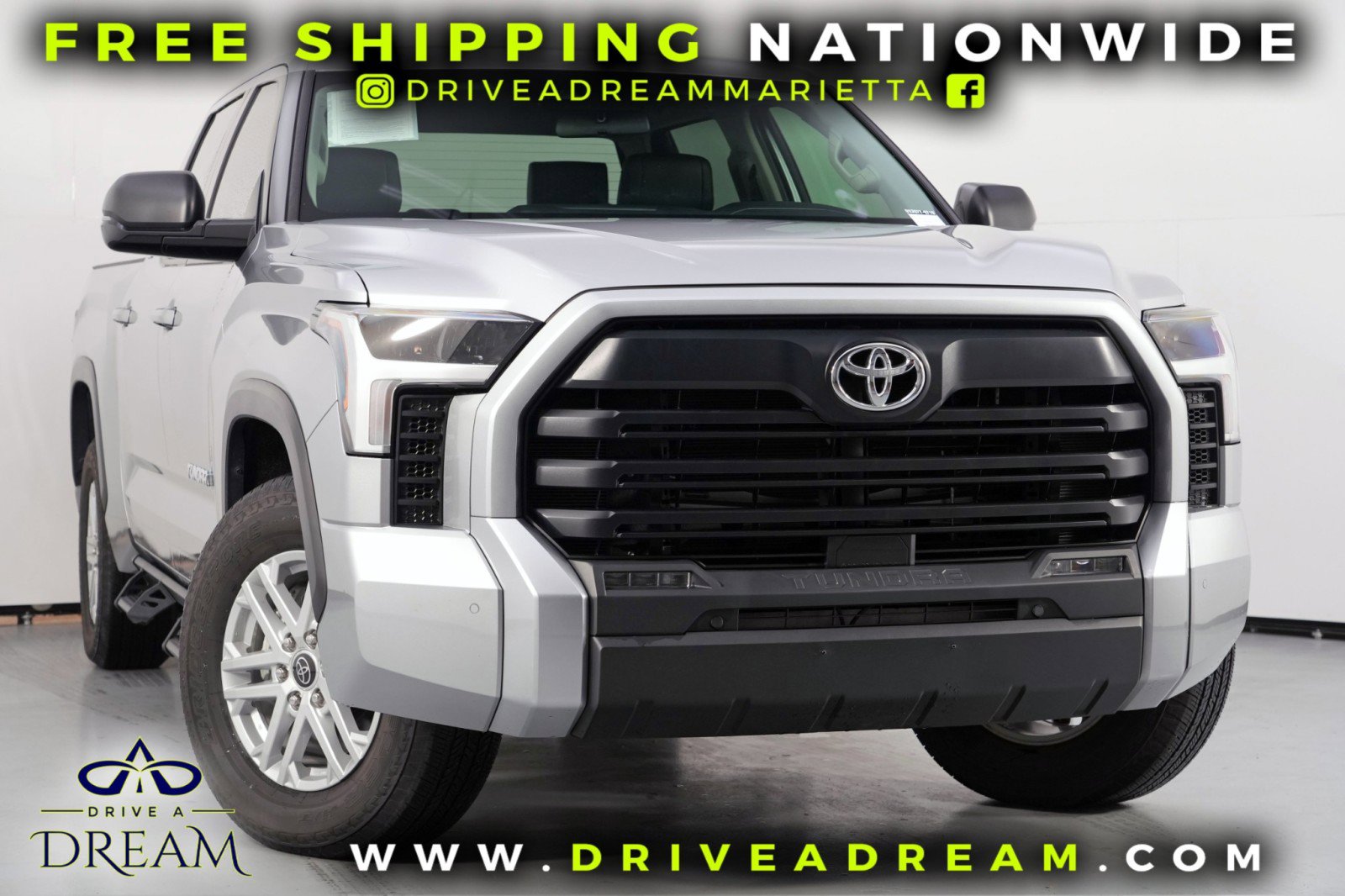 Used 2024 Toyota Tundra SR5 w/ SR5 Premium Package image 2