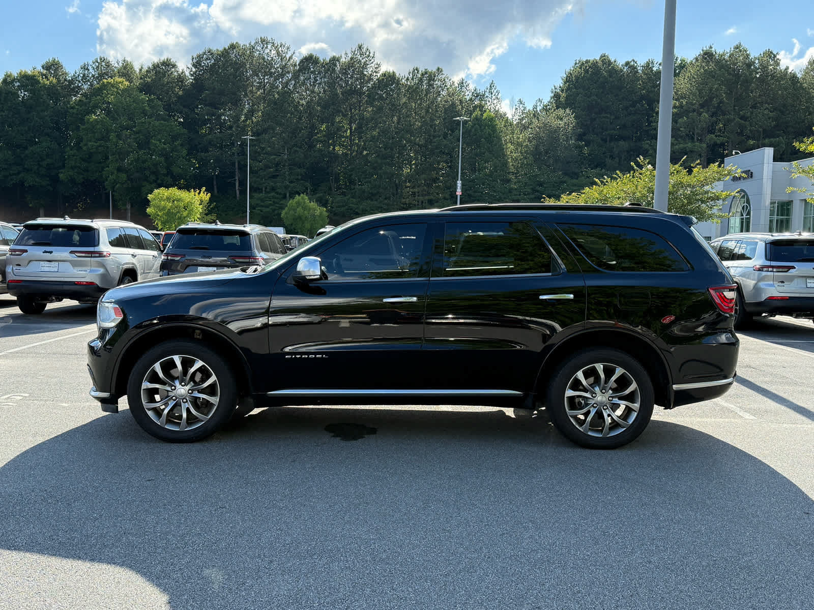Used 2018 Dodge Durango Citadel AWD/4WD image 2