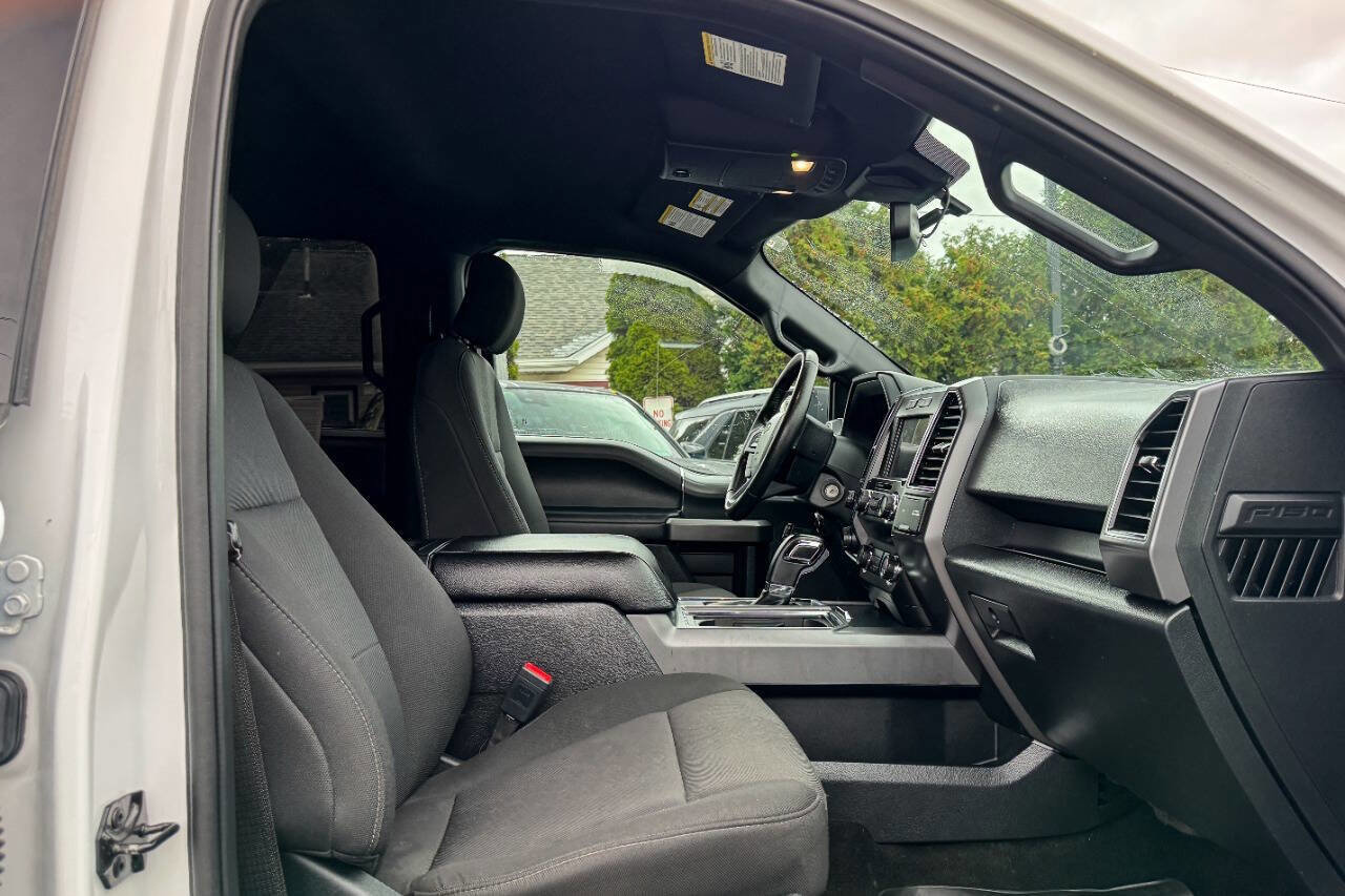Used 2020 Ford F150 XLT w/ Equipment Group 302A Luxury image 7