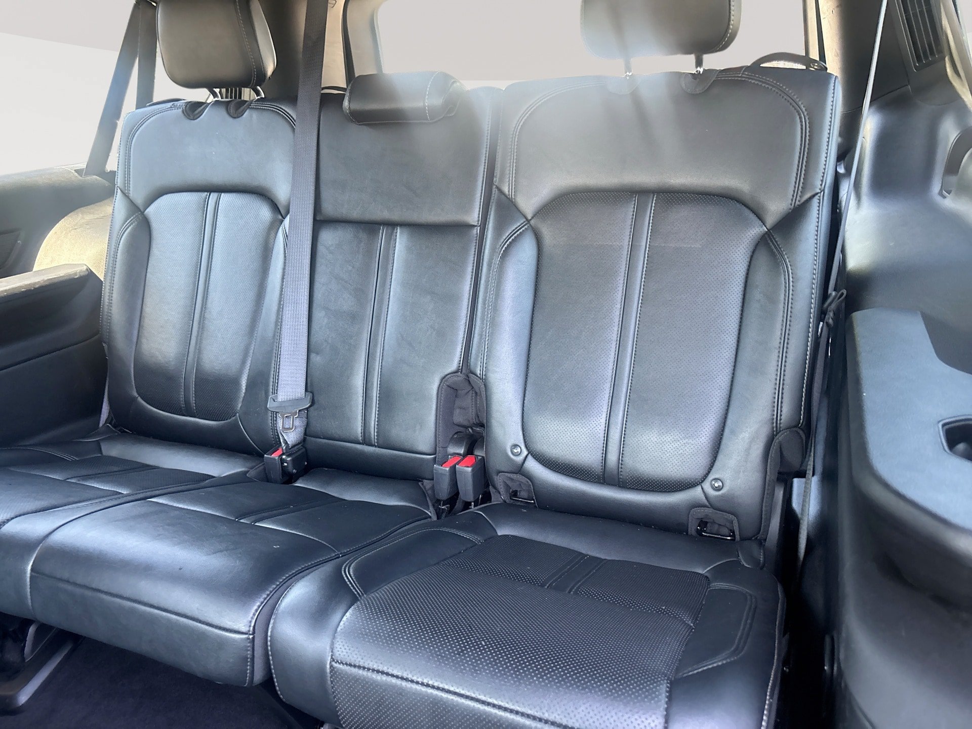 Used 2024 Jeep Wagoneer L Series II w/ Flexible Seating Group AWD/4WD image 26