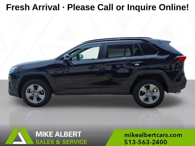 Used 2025 Toyota RAV4 XLE FWD image 4