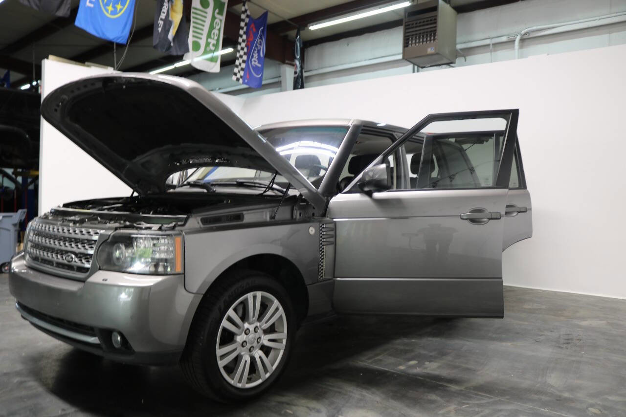 Used 2011 Land Rover Range Rover Supercharged AWD/4WD image 42