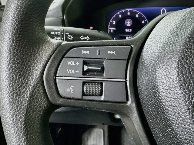Certified 2023 Honda Accord EX image 10