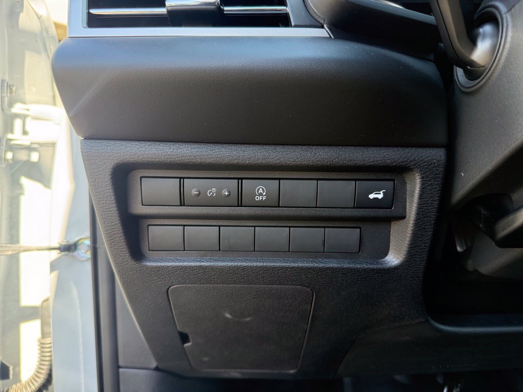New 2026 Mitsubishi Outlander SE FWD image 32