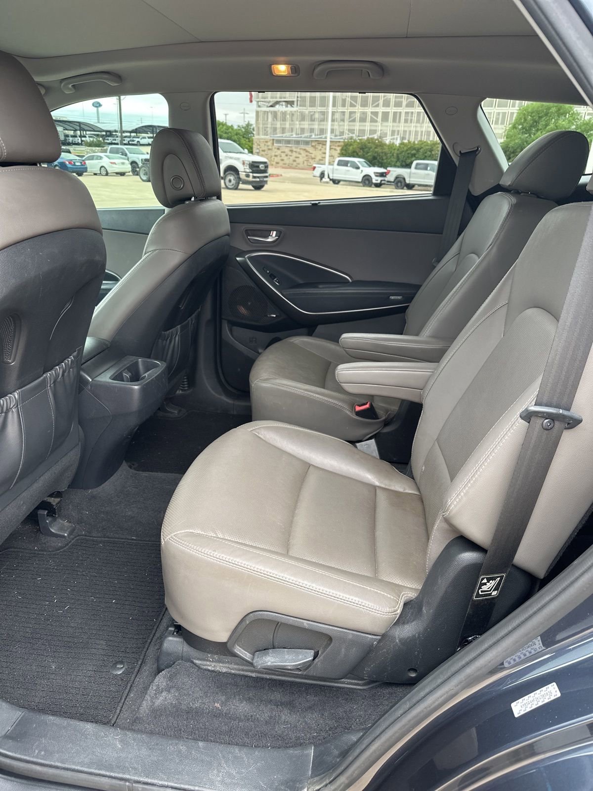Used 2019 Hyundai Santa Fe XL FWD image 7